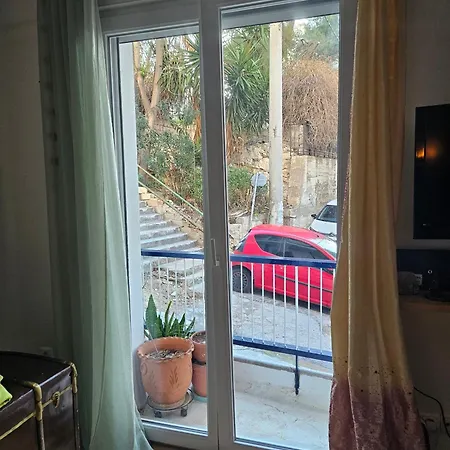 Apartment Urban By The Sea Piraeus